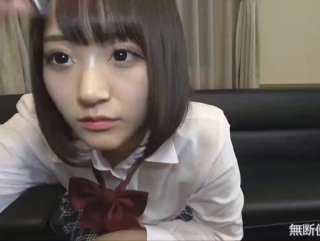 一王二后姐姐和妹妹一块轮坐口活伺候姐夫的鸡巴妹妹的奶子坚挺粉粉的非常诱人 B