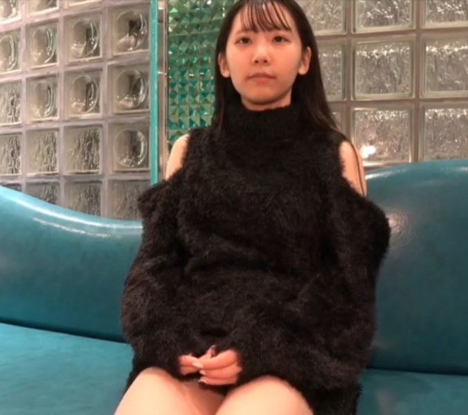 MVSD-529-C 夏休み…久々に帰省したボクは… 親父の再婚相手（元愛人）の汗ばむ豊満な爆乳とフェロモンに性